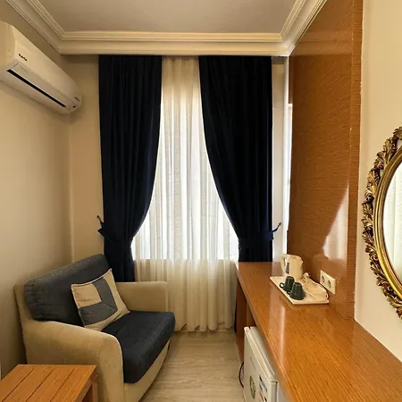 Hotel Serenity