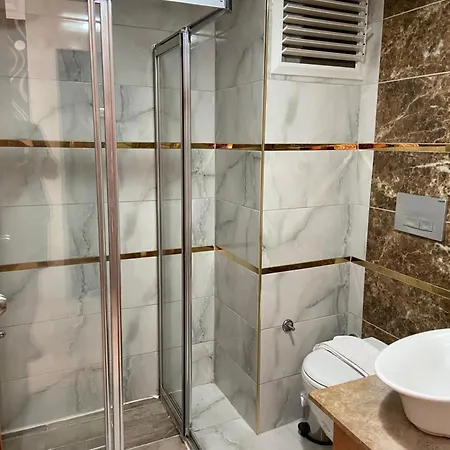 Serenity Hotel 3*